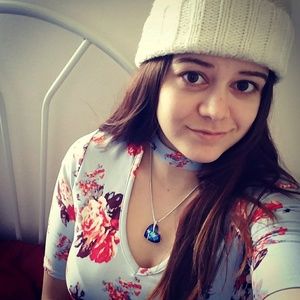 Meet your Posher, Hanna